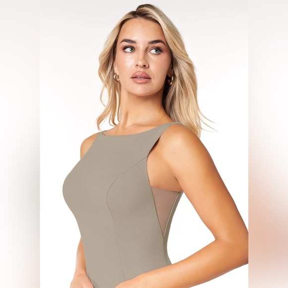 Azazie Rogue Gown - Picture 3 of 13